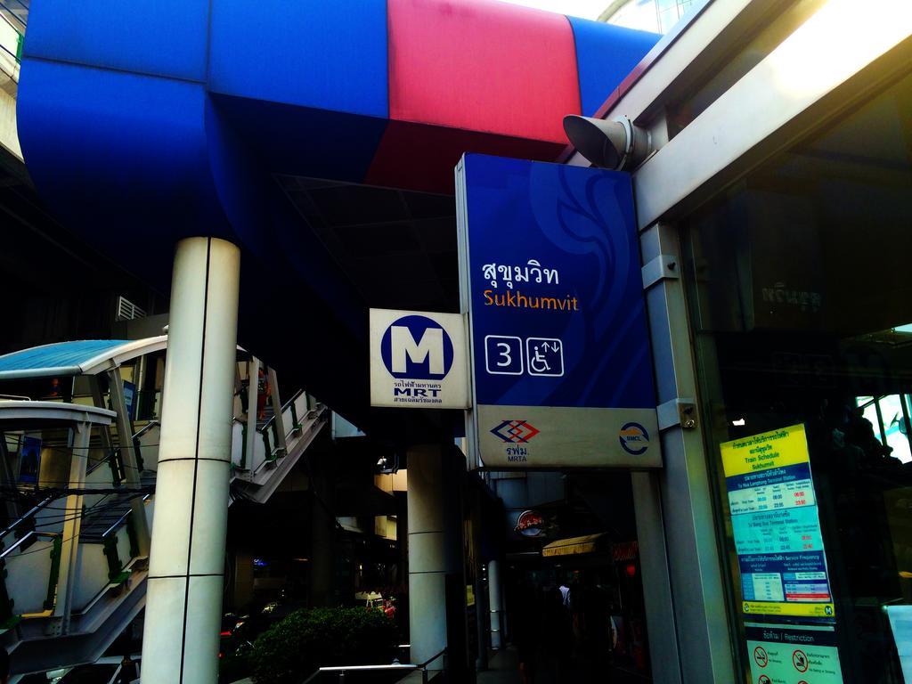 Hostel 8 Sukhumvit Soi 8 Bangkok Extérieur photo